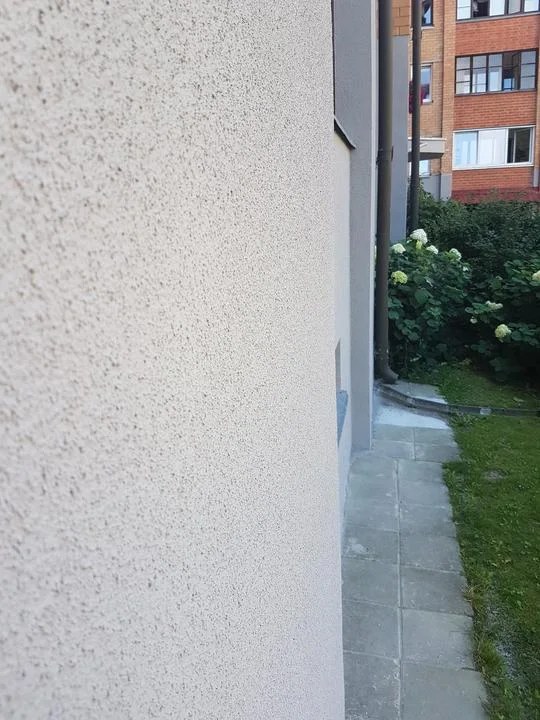 Po darbų – Struktūrinio tinko purškimo pavyzdžiai
